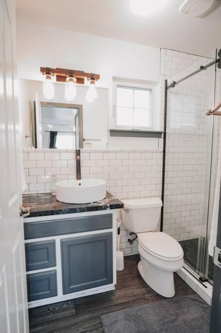 Gorgeous Upstairs Studio With Patio And Laundry Chico Esterno foto